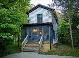 Dollybrook 8 Pet Friendly Community Pool Groups Welcome – hotel w mieście Fennville