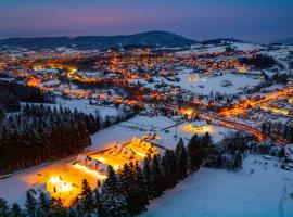 Kompleks Gazdówka - Domki Rabka-Zdrój、Poniceのホテル