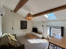 Le Granier location – hotel w mieście Robion en Luberon