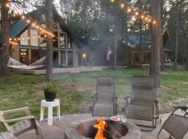 Mt. Bachelor & Sun River Get Away, cottage ở Bend