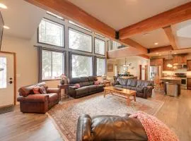 Expansive Group Lake House with Private Hot Tub!
