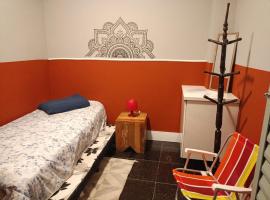 Casa 373 - Hospedaria Vila Mariana - Valores Acessíveis, hotel v Sao Paulu