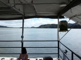 El Ismael de Jaguas, boat in San Rafael