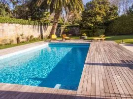 Liiiving in Porto | Oporto Garden Pool House