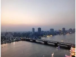 شقة فندقية جديدة علي النيل