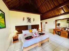 Bungalow Geringsing