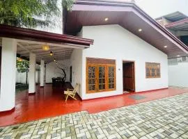 Serandib Beach Villa
