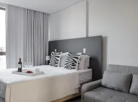 Feel Home - Flat Romântico com Piscina no Rooftop