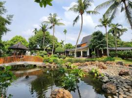 Peaceful Villa with Spacious Lush Garden, chalupa v destinaci Jakarta