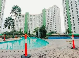 Aurora Rooms at Green Lake View Apartment