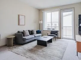 Blueground Dublin pool AC nr museums SFO-1781