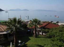 Grand Nefeli Resort
