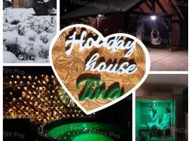 Holiday House Tina