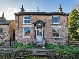Finest Retreats - Spring Cottage
