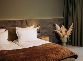 GasthauS & SPA, beach hotel in Bukovel