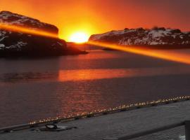 Kaikanten Rorbuer, lodge in Sennesvik