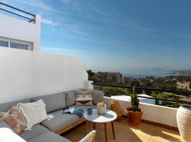 Sun-Soaked Home - Panoramic Sea View, Pool, Parking, hotel in Manilva