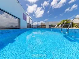 Apto com piscina próx à Praia de Maceió EAA805