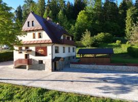 Gościniec Stara Szkoła, Hotel in Hałuszowa