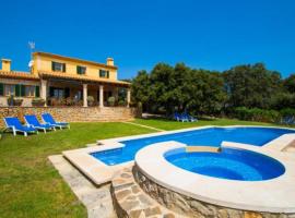 Can Fena, hotel di Arta