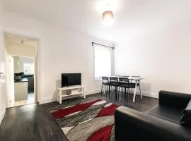 Stylish Modern Home, Southampton