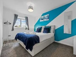 Cosy 3 Bed House, Sleeps 6, Near NEC - Airport, Parking, Contractors - Families Stay