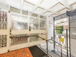 Flat 300 metros da santa casa
