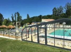 Camping 4 étoiles - Piscine - eehi00