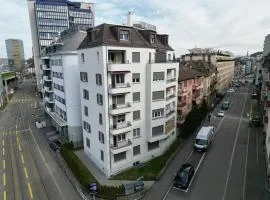 Downtown Dream 3,5BR with Balcony and Style BA32