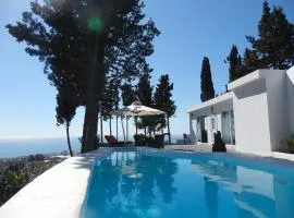 Cosy cottage with views of the Costa del Sol