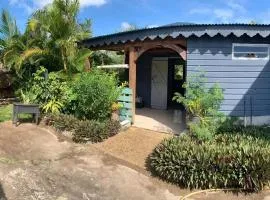 Bungalow accueillant à Sainte-Anne avec jardin