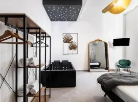 Lior Apartment