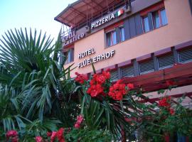 Hotel Flüelerhof B&B Garni Rustico, hótel í Fluelen