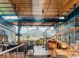 Hotel Las Colinas, haustierfreundliches Hotel in Fortuna