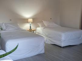 Rooms at Macuti - Beira, hotel v destinaci Beira