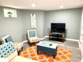 Semi Private cozy studio near downtown.