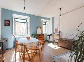 Charming home in Alfama, amazing view
