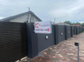 12 At Jasmyn, Hotel in Kriel