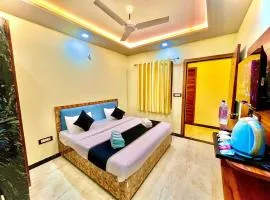 Hotel Agra YS Taj Hotel