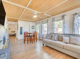 4 Mi to Beach Spacious Fort Walton Beach Retreat!