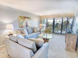 Pointe Santo C43 - Gorgeous 3BR Penthouse Residence at Pointe Santo