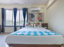 Hotel O Home Exotic Studio Kalamboli, hotel v destinaci Kalamboli