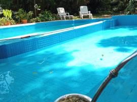 Arboleda, hotel in Jardín América