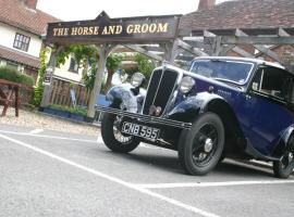 Horse & Groom B&B, hotel with parking in Westbury