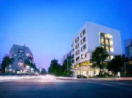 Maxone Premier Melawai, hotel v destinaci Jakarta