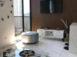 Espectacular aparta estudio