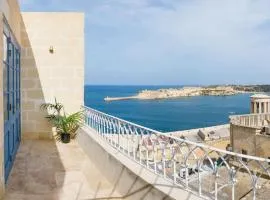 Rare Valletta Suite Seaview Penthouse - Garden VIEW - WiFi