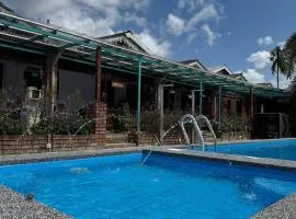 Pondok Muara Chalet