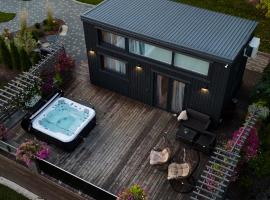 Villa Lakstīgalas Charm, alojamento na praia em Skrīveri