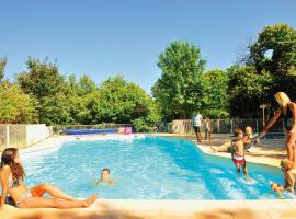 VTF Clair Canigou, hotel em Vernet-les-Bains